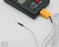 Detail of mini plus and thermocouple tip: Basic Celsius Thermometer with Thermocouple Probe