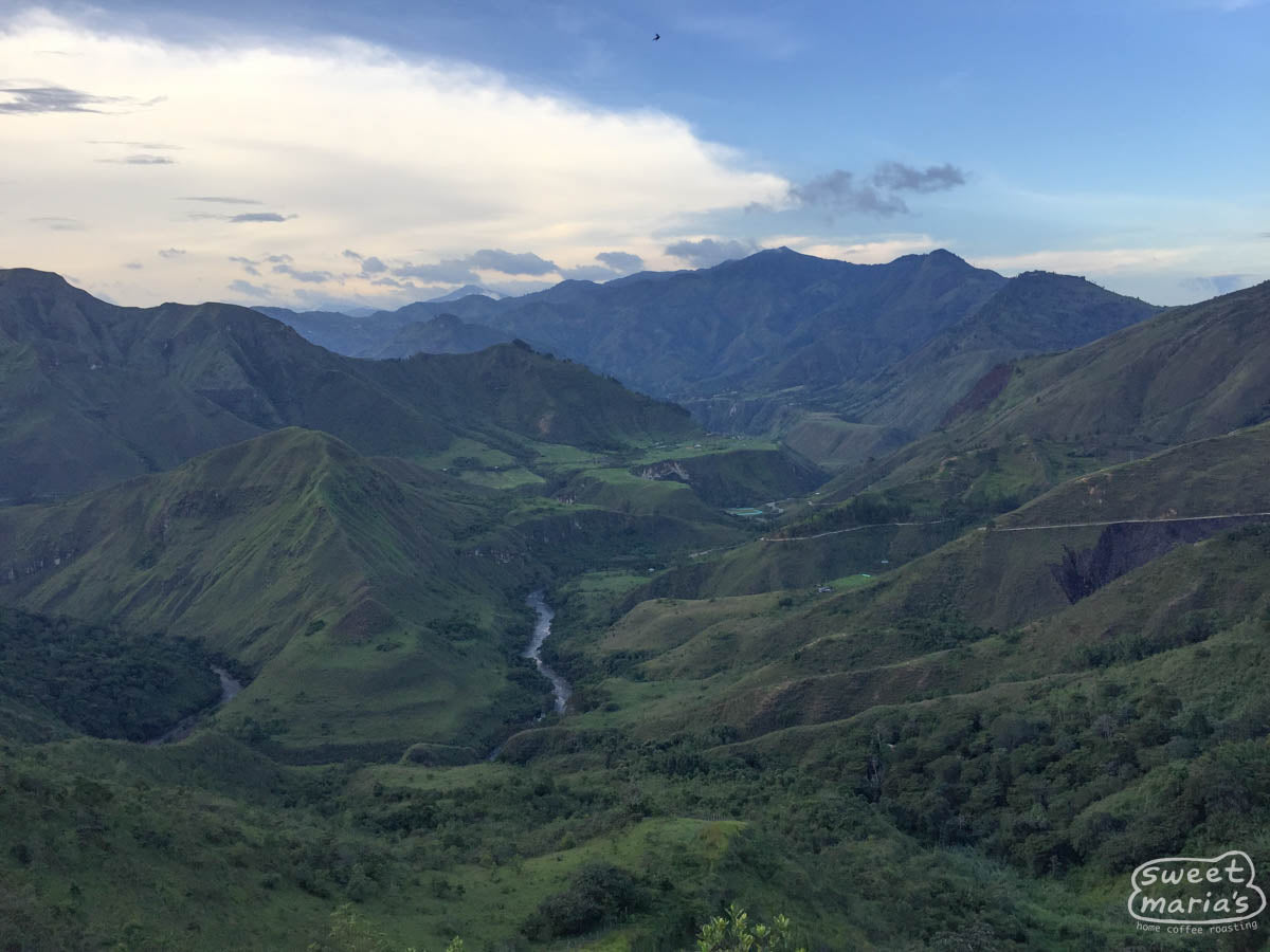 The picturesque canyon cut through by Rio Juanambú