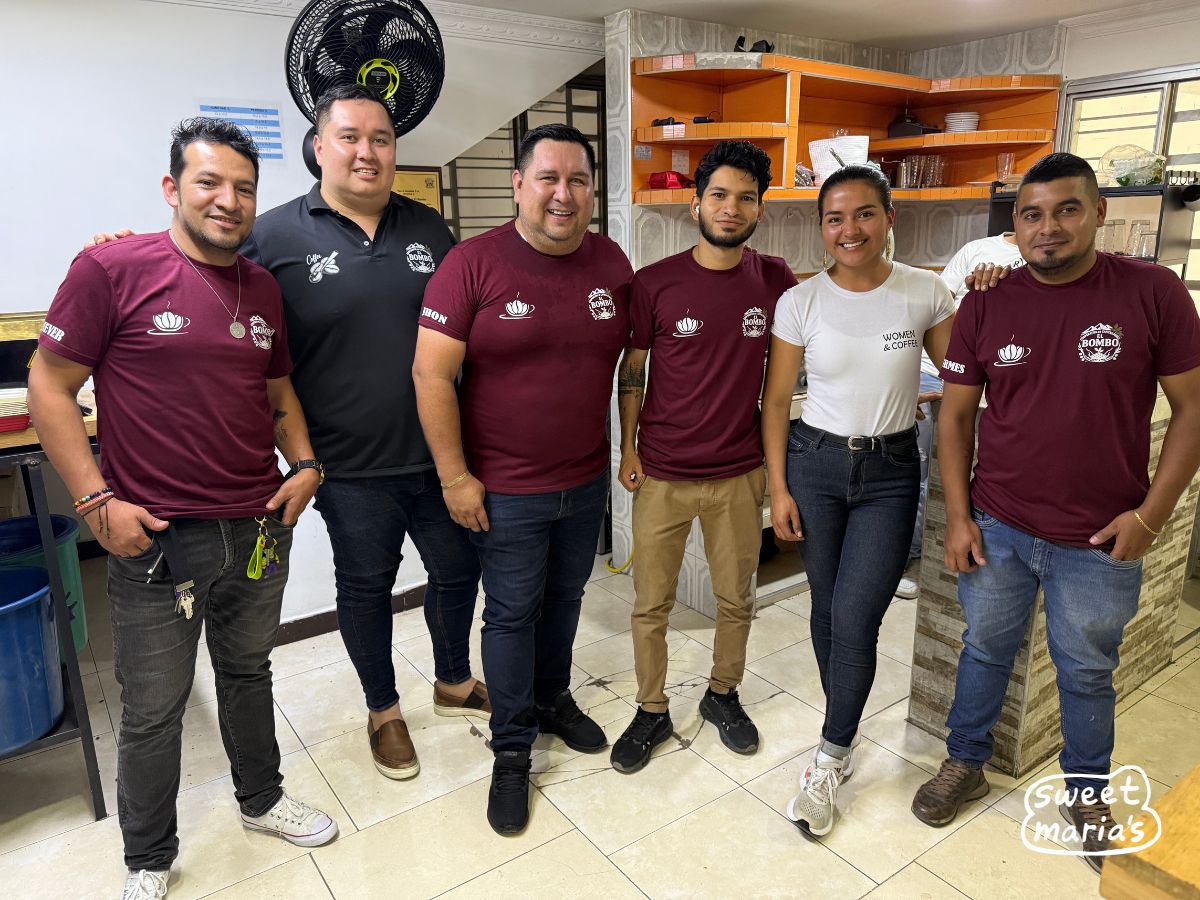 The El Bombo cupping lab team