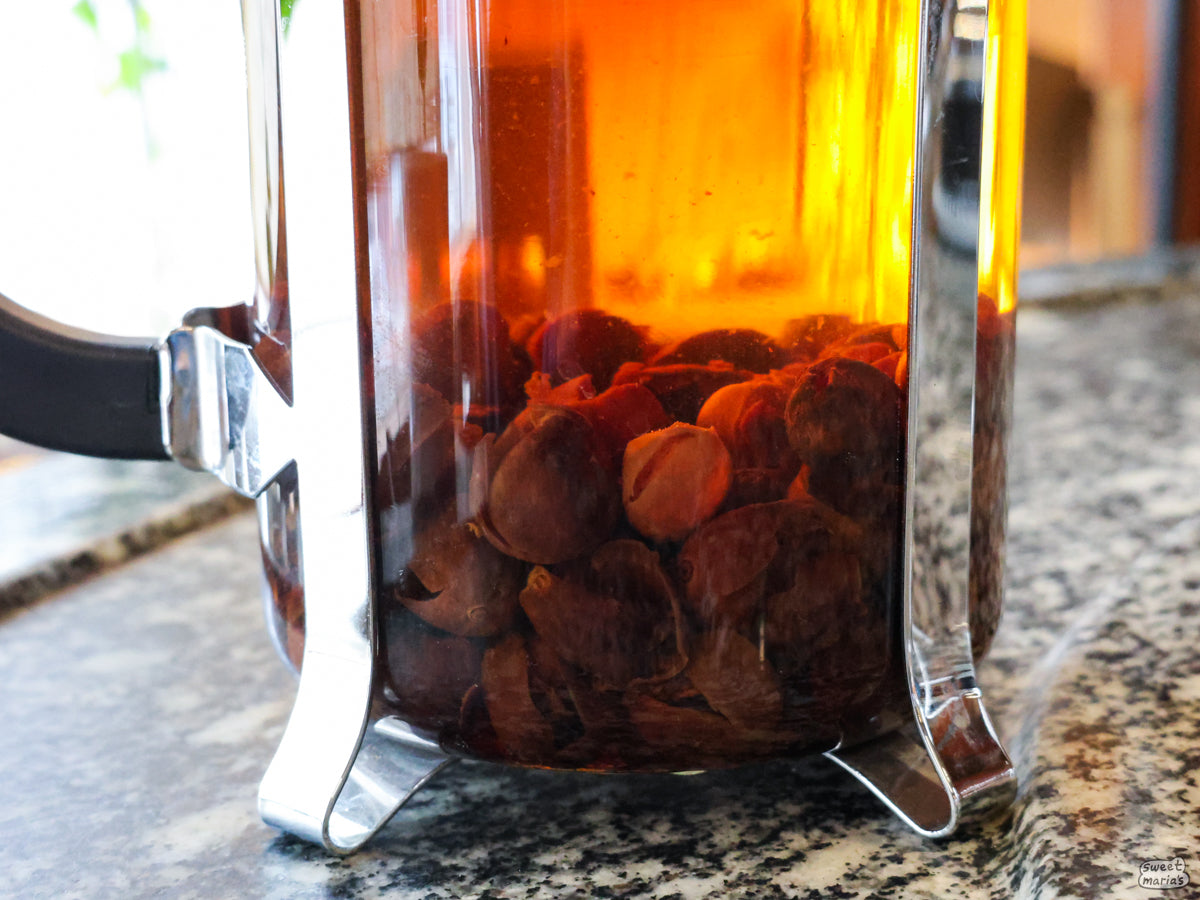 Cascara can be enjoyed hot, iced, sweetened, unsweetened, as a spritz or turned into a syrup! Try it out every which way.