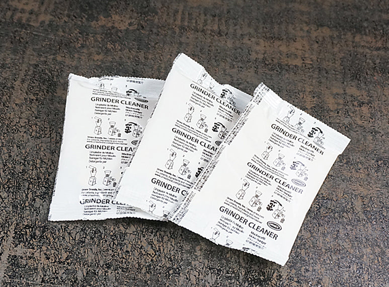 3 pouches per box